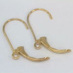 14kt Yellow Gold Dangle Plain Leverback