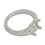 Round Cabochon Split Shank Ring Mounting