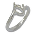 Oval Solitaire Twist Pre-notched Mounting