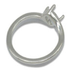 Oval Solitaire Twist Pre-notched Mounting